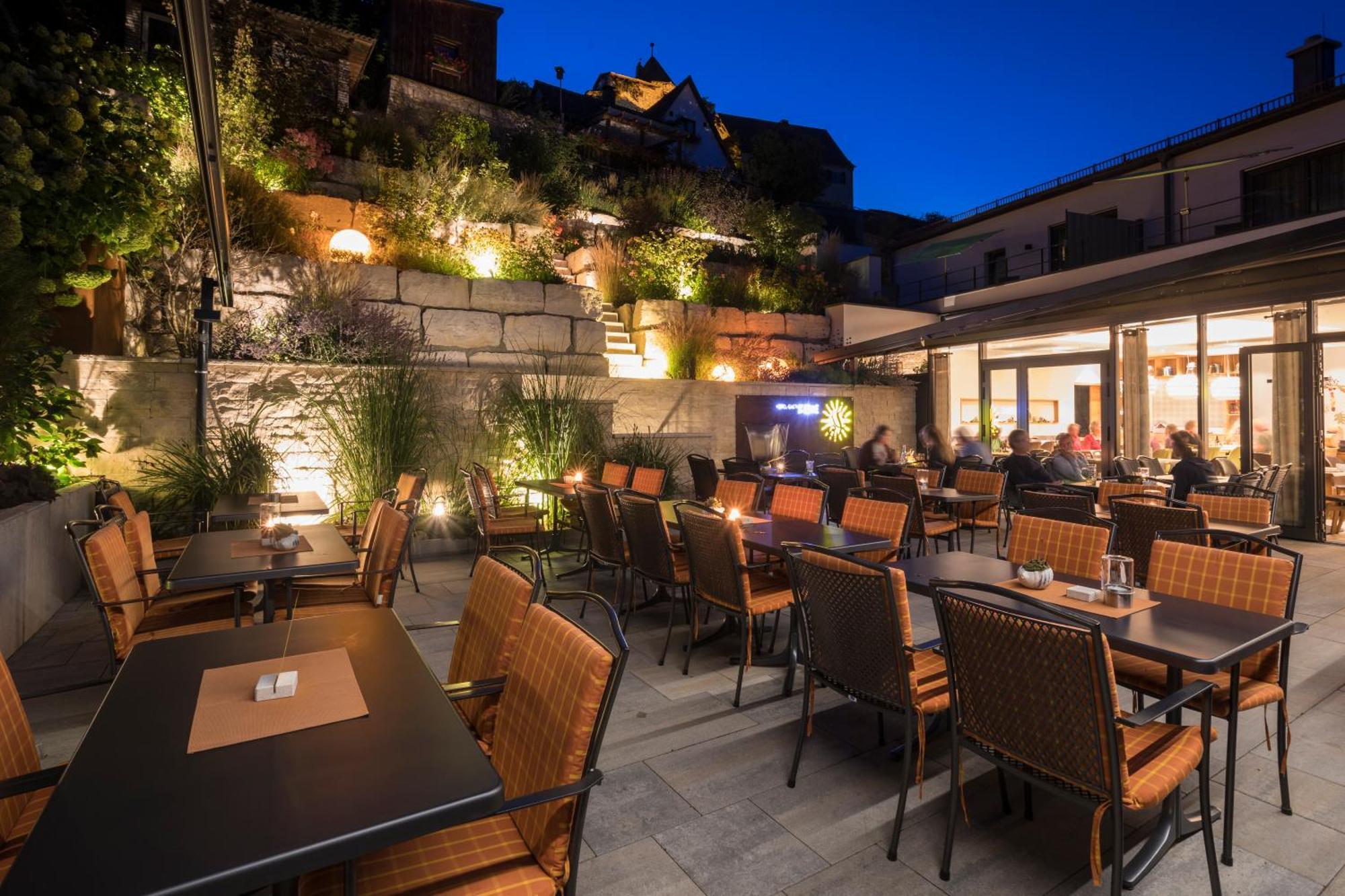 Hotel-Gasthof Zur Sonne Папенхайм Екстериор снимка