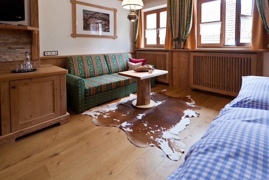 Hotel-Gasthof Zur Sonne Папенхайм Екстериор снимка
